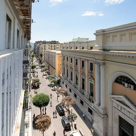 Bed & Breakfast Residenza Eleonora 3*