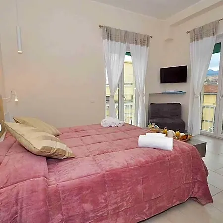 Couette-café Residenza Eleonora - Amami Collection Salernes