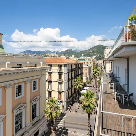 Bed & Breakfast Residenza Eleonora - Amami Collection